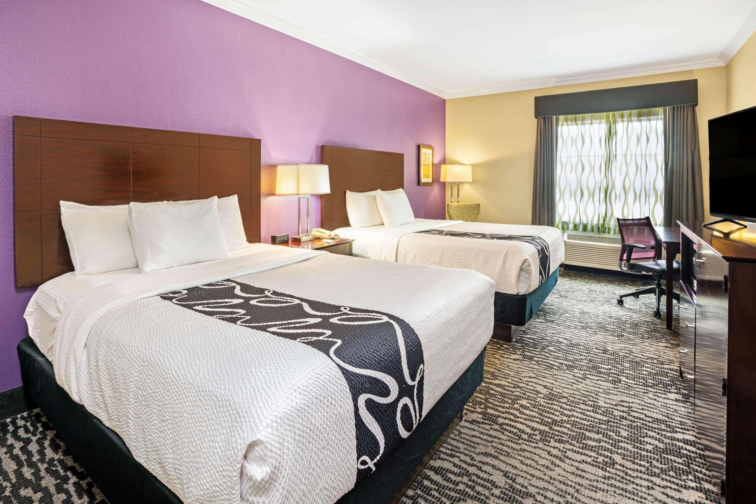 La Quinta By Wyndham Houston - Magnolia Hotel Exterior photo